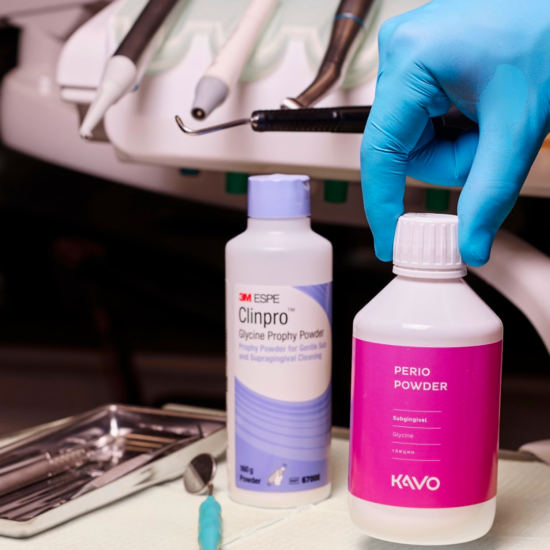 Коли ми відмовляємо у протезуванні керамічними реставраціями?